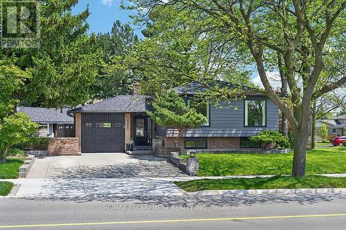 3088 PALMER DRIVE  Burlington, ON L7M 1S9