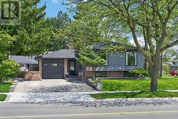 3088 PALMER DRIVE  Burlington, ON L7M 1S9