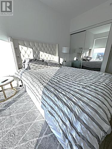 1710 - 370 Martha Street, Burlington, ON - Indoor Photo Showing Bedroom