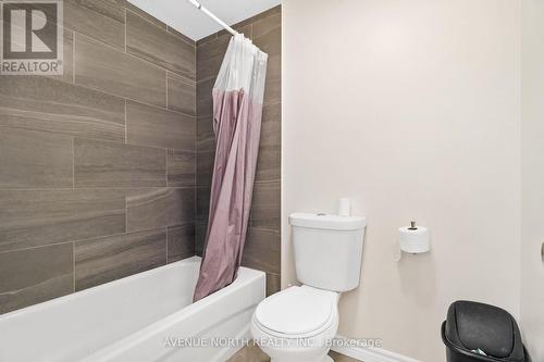494 Sandhamn Private, Ottawa, ON - Indoor Photo Showing Bathroom