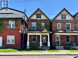 520 JOHN STREET N Hamilton (North End), ON L8L 4R8
