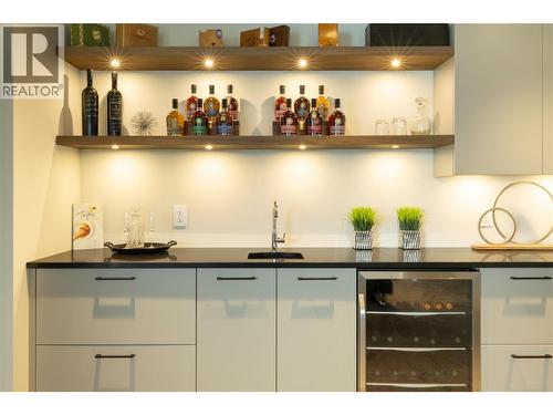605 Clifton Court, Kelowna, BC - Indoor