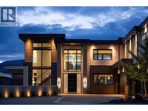 605 Clifton Court, Kelowna, BC - Outdoor With Facade