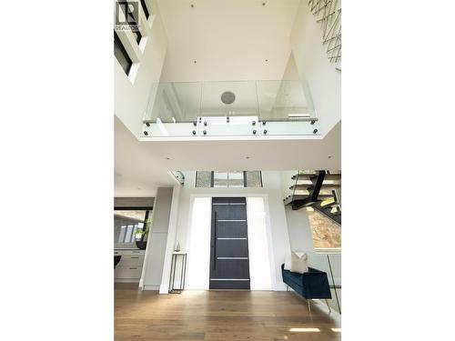 605 Clifton Court, Kelowna, BC -  Photo Showing Other Room