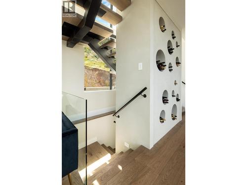 605 Clifton Court, Kelowna, BC -  Photo Showing Other Room