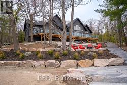 40 CALOW ROAD Carling, ON P0G 1G0