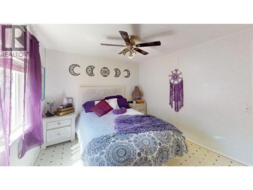 1302 Mountain Ash Road, Quesnel, BC - Indoor Photo Showing Bedroom