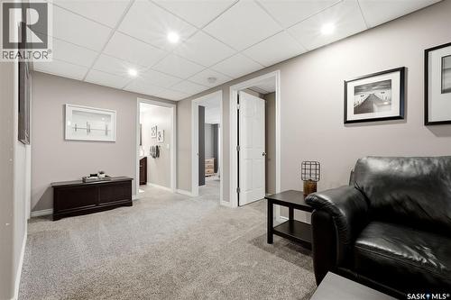 141 Oxbow Crescent, Regina, SK - Indoor Photo Showing Other Room