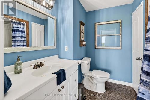15268 County Road 21, Brighton, ON - Indoor Photo Showing Bathroom