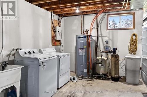 15268 County Road 21, Brighton, ON - Indoor Photo Showing Laundry Room