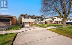 115 MORGANDALE CRESCENT  Orangeville, ON L9W 3C6