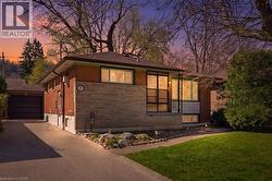 59 PURVIS Drive  Hamilton, ON L8S 2S5