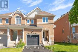 35 LINDENSHIRE AVENUE Vaughan, ON L6A 4A4