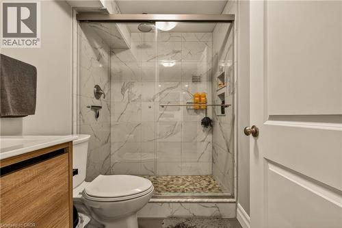 1396 Niels Avenue, Burlington, ON - Indoor Photo Showing Bathroom