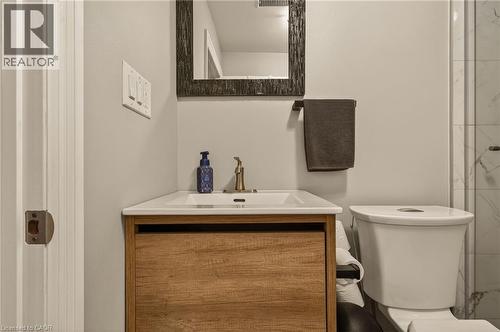 1396 Niels Avenue, Burlington, ON - Indoor Photo Showing Bathroom