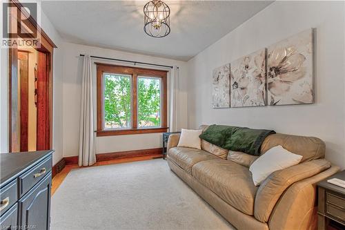 156 Glasgow Street, Kitchener, ON - Indoor Photo Showing Living Room