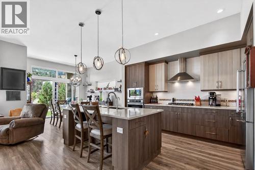 121 Ridge Park, Penticton, BC - Indoor Photo Showing Kitchen With Upgraded Kitchen