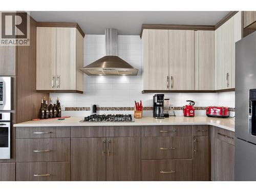 121 Ridge Park, Penticton, BC - Indoor Photo Showing Kitchen