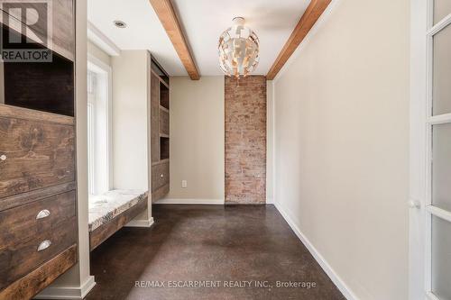 192 Catharine Street, Hamilton, ON - Indoor Photo Showing Other Room