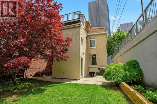 192 Catharine Street, Hamilton, ON - Outdoor