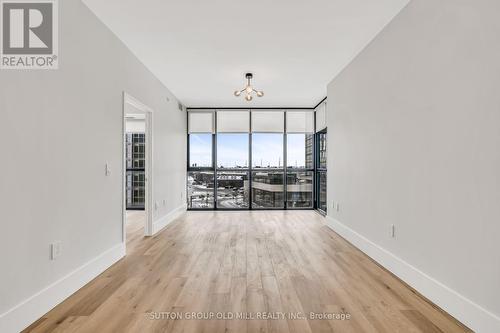 401 - 2916 Highway 7, Vaughan, ON 