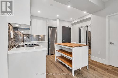 401 - 2916 Highway 7, Vaughan, ON 