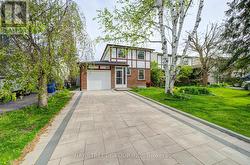 154 THOMS CRESCENT Newmarket, ON L3Y 1E1