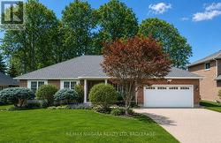 8165 MOUNT OLIVE CRESCENT  Niagara Falls (Mt. Carmel), ON L2H 2Y9