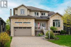82 STANLEY STREET Collingwood, ON L9Y 0G7