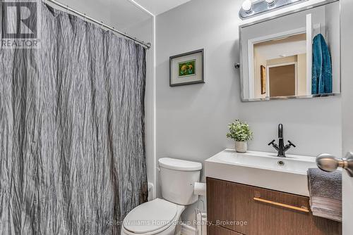 119 - 49 Rhonda Road, Guelph (Willow West/Sugarbush/West Acres), ON - Indoor Photo Showing Bathroom
