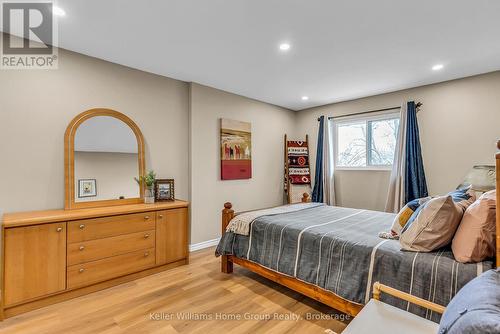 119 - 49 Rhonda Road, Guelph (Willow West/Sugarbush/West Acres), ON - Indoor Photo Showing Bedroom