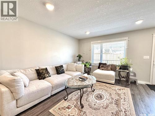 503 110 Akhtar Bend, Saskatoon, SK - Indoor Photo Showing Living Room