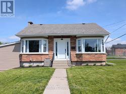42 MCGILL STREET Quinte West (Trenton Ward), ON K8V 3J3