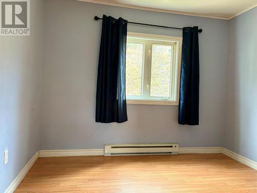 62 North Shore Highway, Meadows, NL - Indoor Photo Showing Other Room