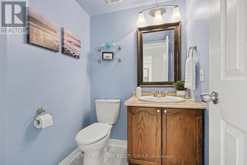 176 Hunterswood Crescent, Ottawa, ON - Indoor Photo Showing Bathroom
