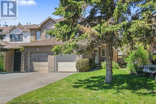 176 Hunterswood Crescent, Ottawa, ON - Outdoor