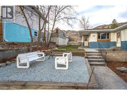Side yard - 