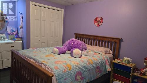 11 Joseph, Chelmsford, ON - Indoor Photo Showing Bedroom