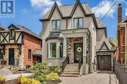 211 SOUTH KINGSWAY WAY Toronto, ON M6S 3T8