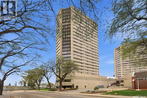 1670 424 Spadina Crescent E, Saskatoon, SK - Outdoor With Facade