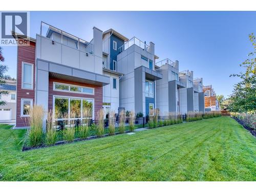 3719 Woodsdale Road Unit# 7  Lake Country, BC V4V 1X2