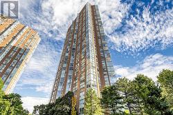 1302 - 5 CONCORDE PLACE Toronto, ON M3C 3M8