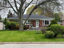 37 TEFLEY ROAD Toronto, ON M2M 1C5