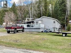 786 Strathmore Avenue Greenwood, BC V0H 1J0
