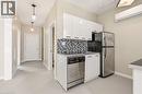 192 Catharine Street S, Hamilton, ON  - Indoor 