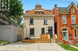 192 CATHARINE Street S Hamilton, ON L8N 2K3