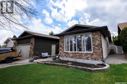 2258 Newis Bay E, Regina, SK - Outdoor