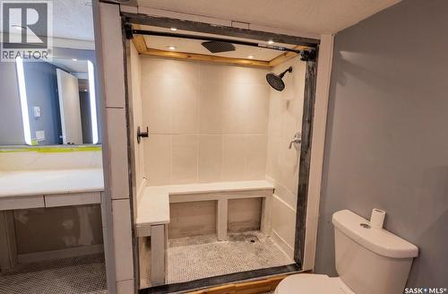 2258 Newis Bay E, Regina, SK - Indoor Photo Showing Bathroom