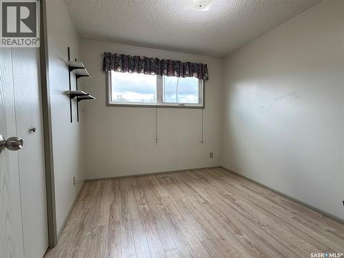 723 Field Drive, Swift Current, SK 
