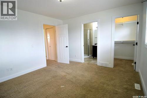242 Geary Crescent, Saskatoon, SK - Indoor
